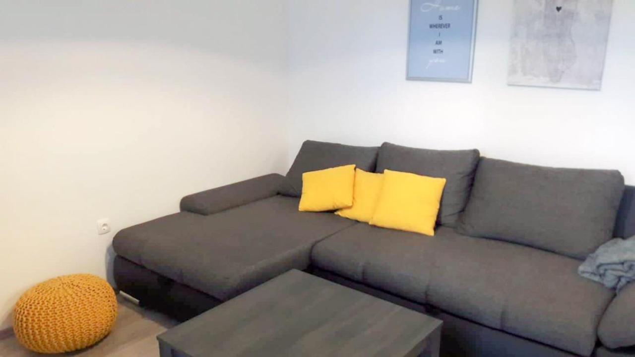 Apartman Ivana Podgora Exteriör bild